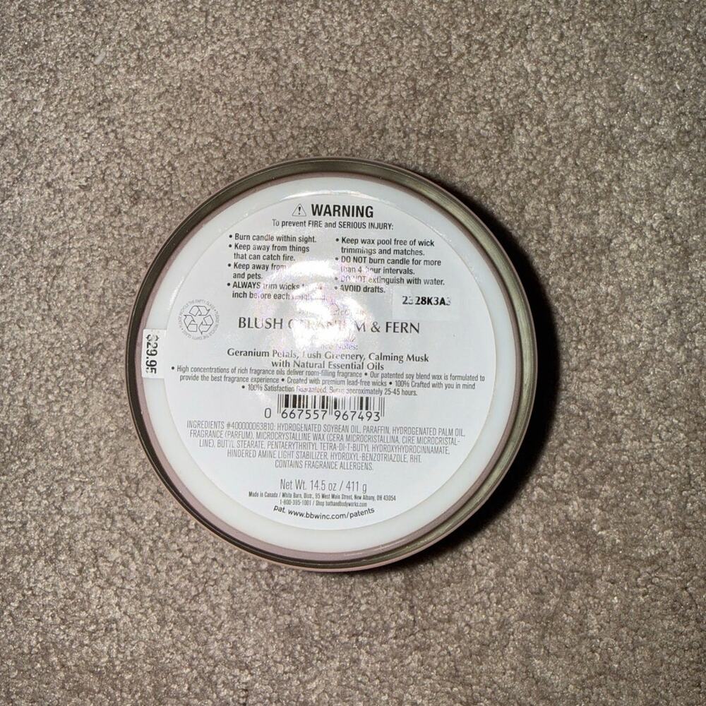 New Bath & Body Works White Barn Blush Geranium and Fern 3 Wick Candle - Picture 3 of 5